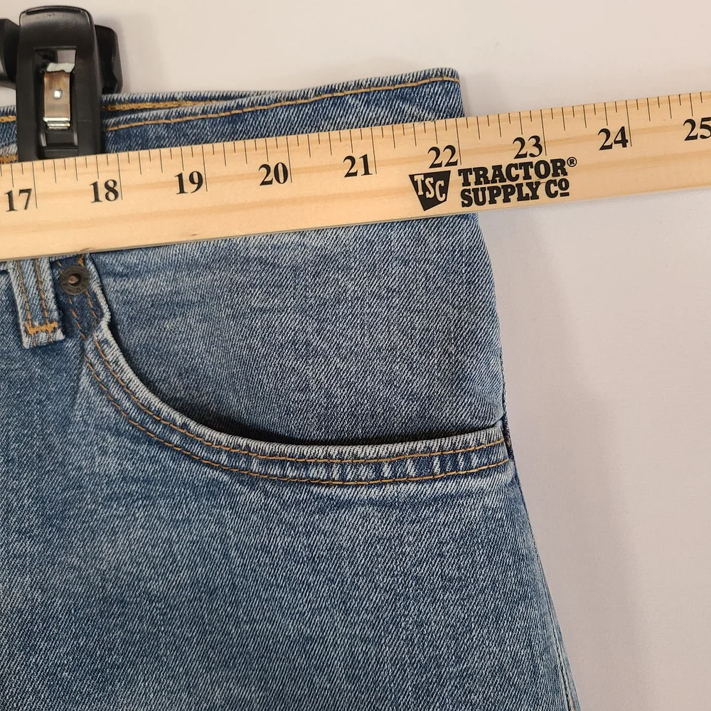 Men's 505 Levi's Size 44X30 Light Blue Straight Jeans